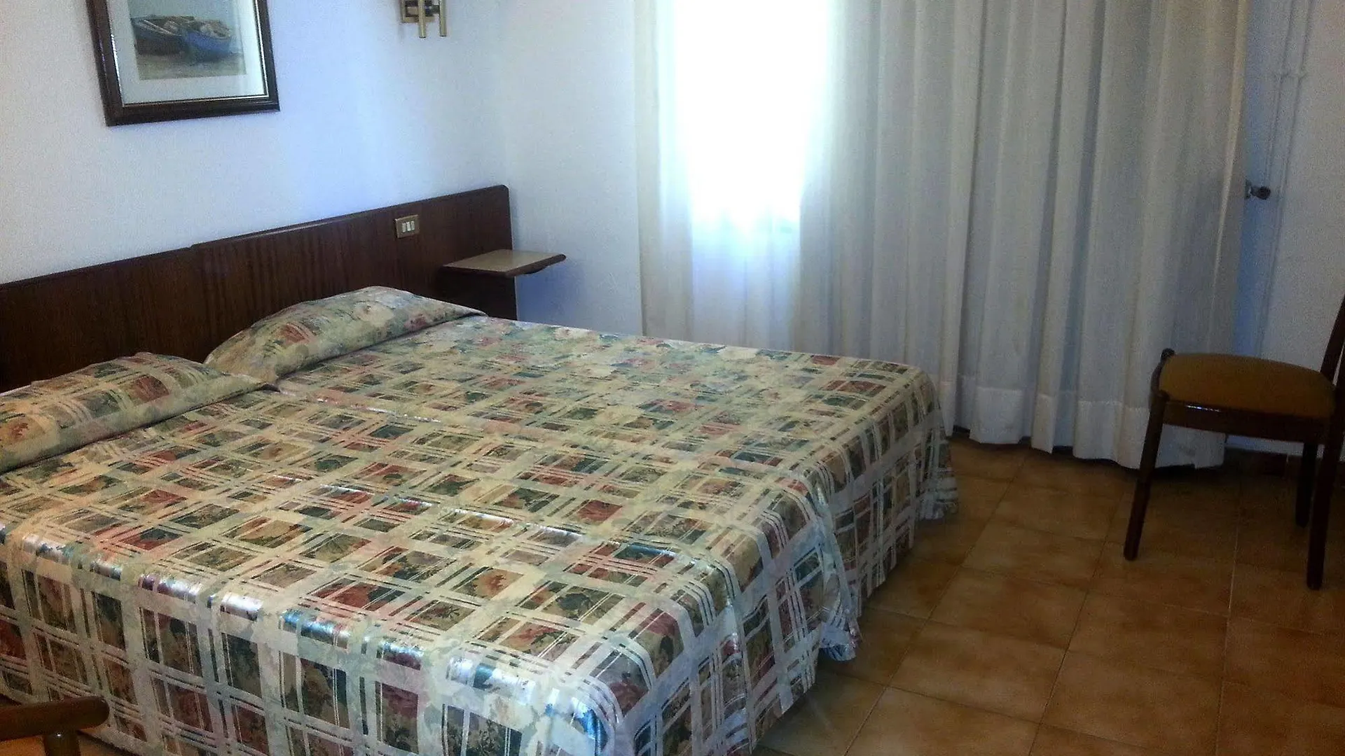 Hotel Hostal del Sol Sant Feliu de Guíxols 3*,